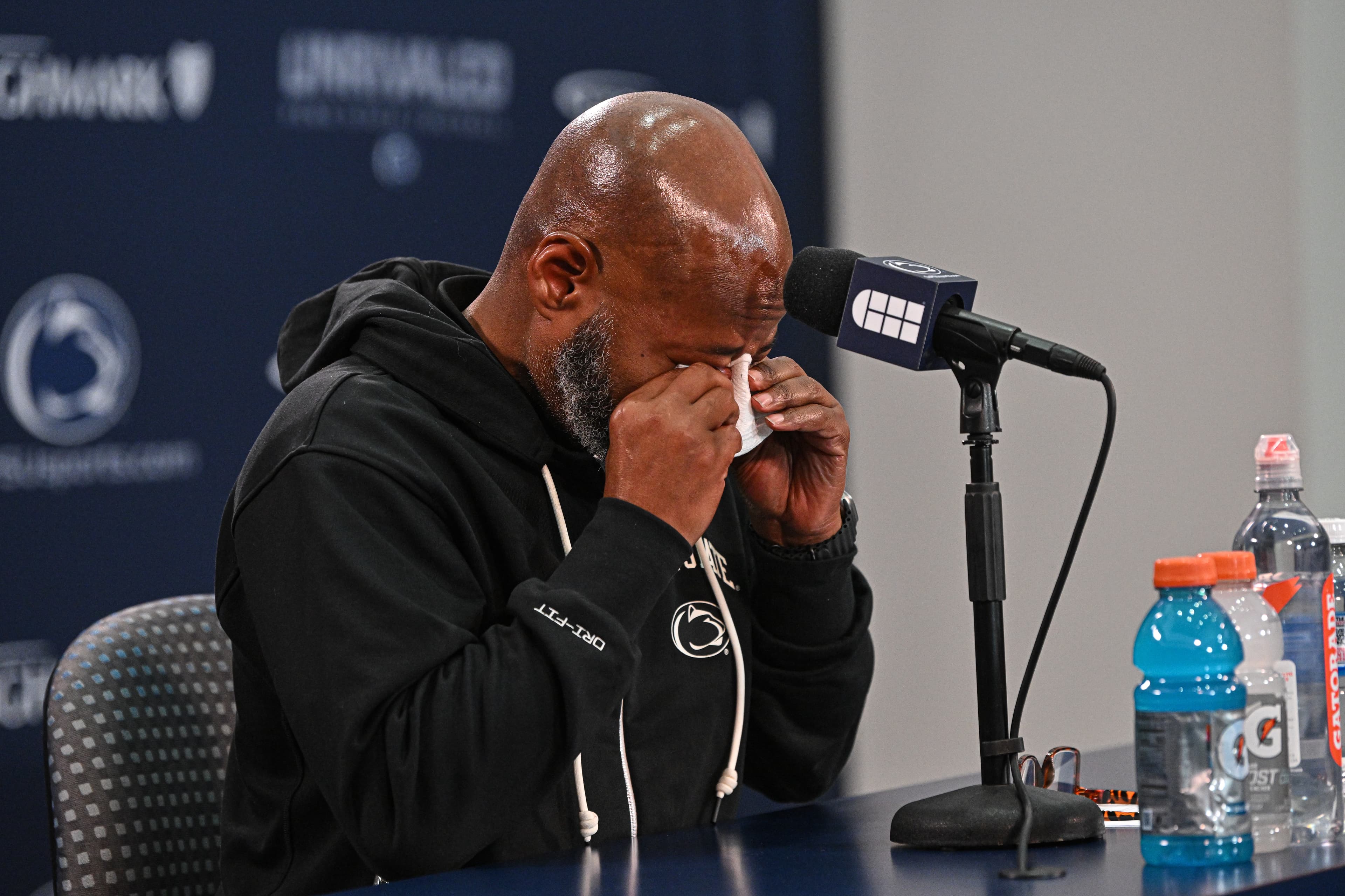 Terry M. Smith Wednesday Media Notebook: Nebraska Week, Smith Apologizes For Aliquippa Comments article image from Roar Plus